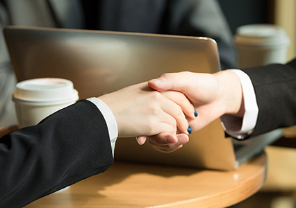 石化行业:全流程管控与资源化回收